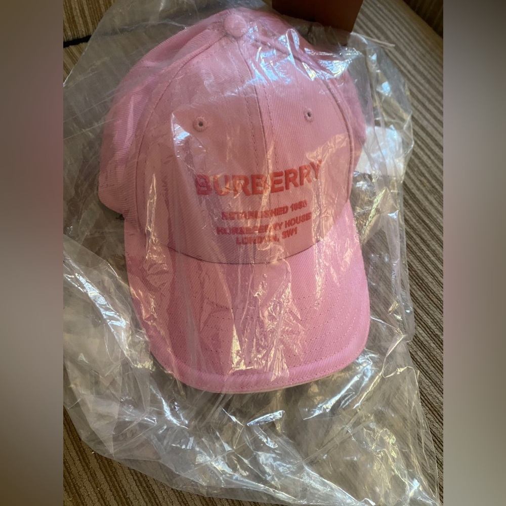 NWT Burberry baseball cap rosepink hat